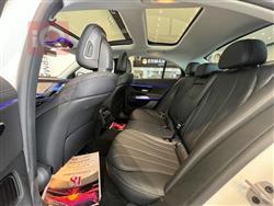 مرسيدس بنز E-Class